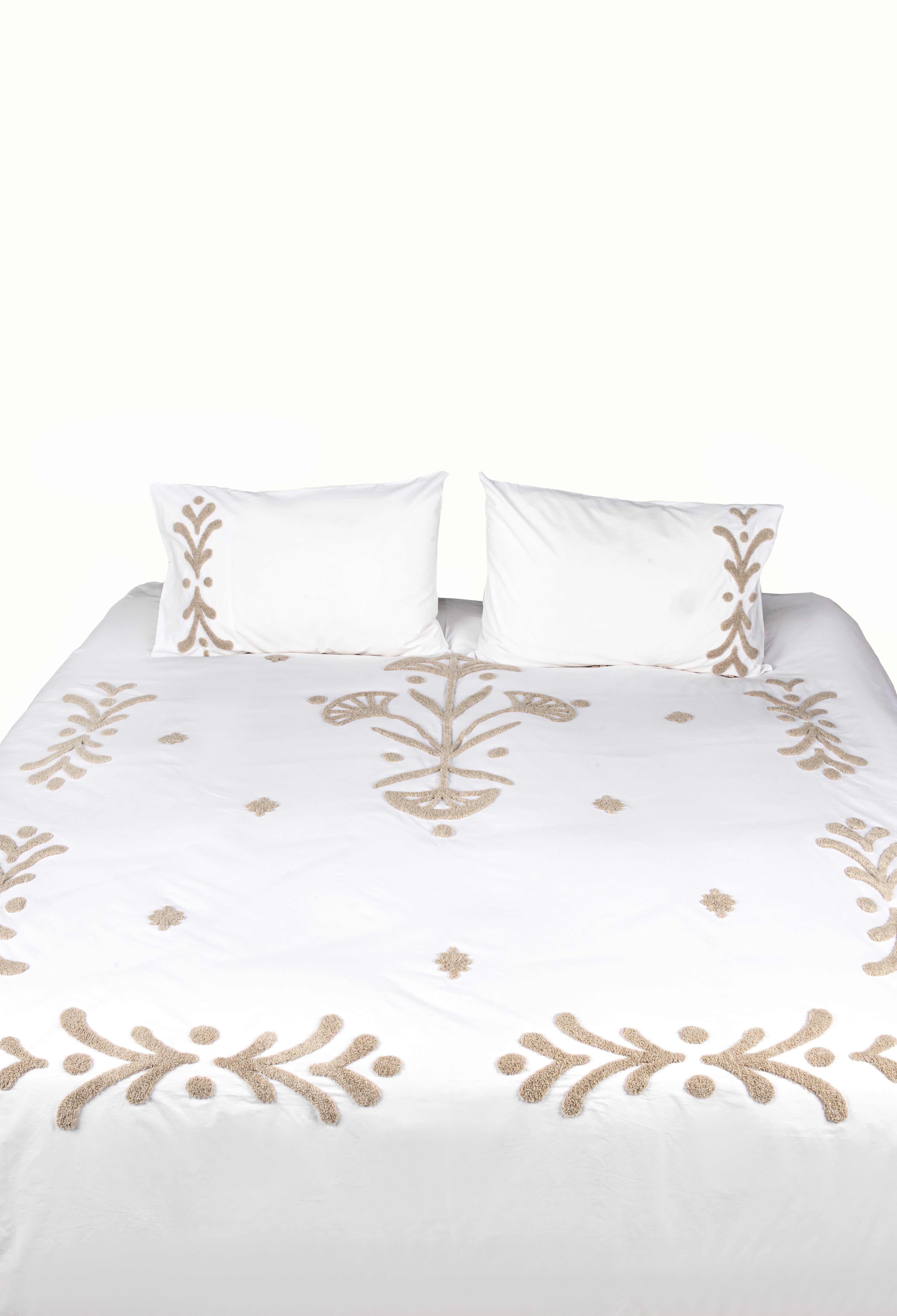 Lotus Tufted Duvet Set