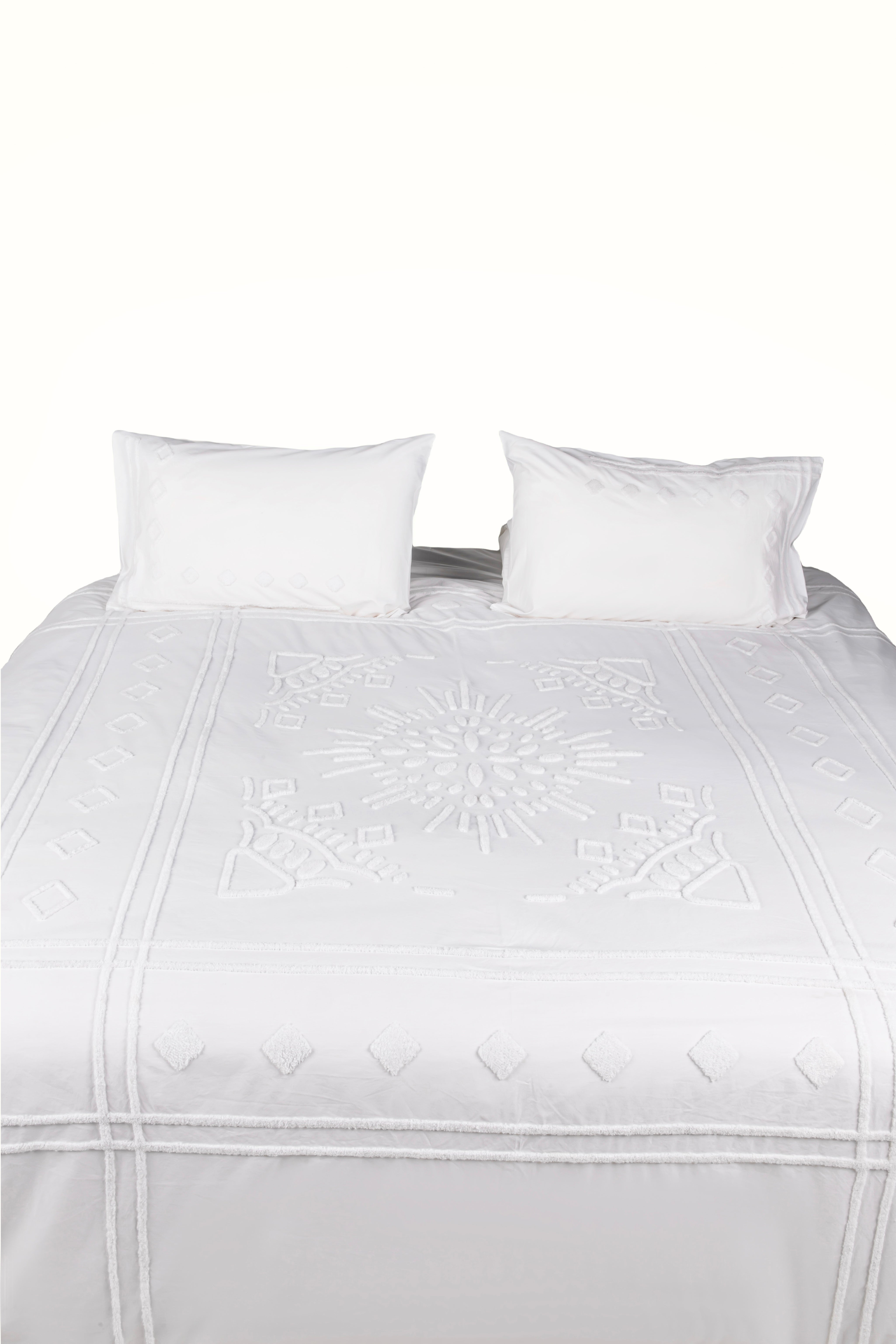 Boho Tufted Duvet Set in White