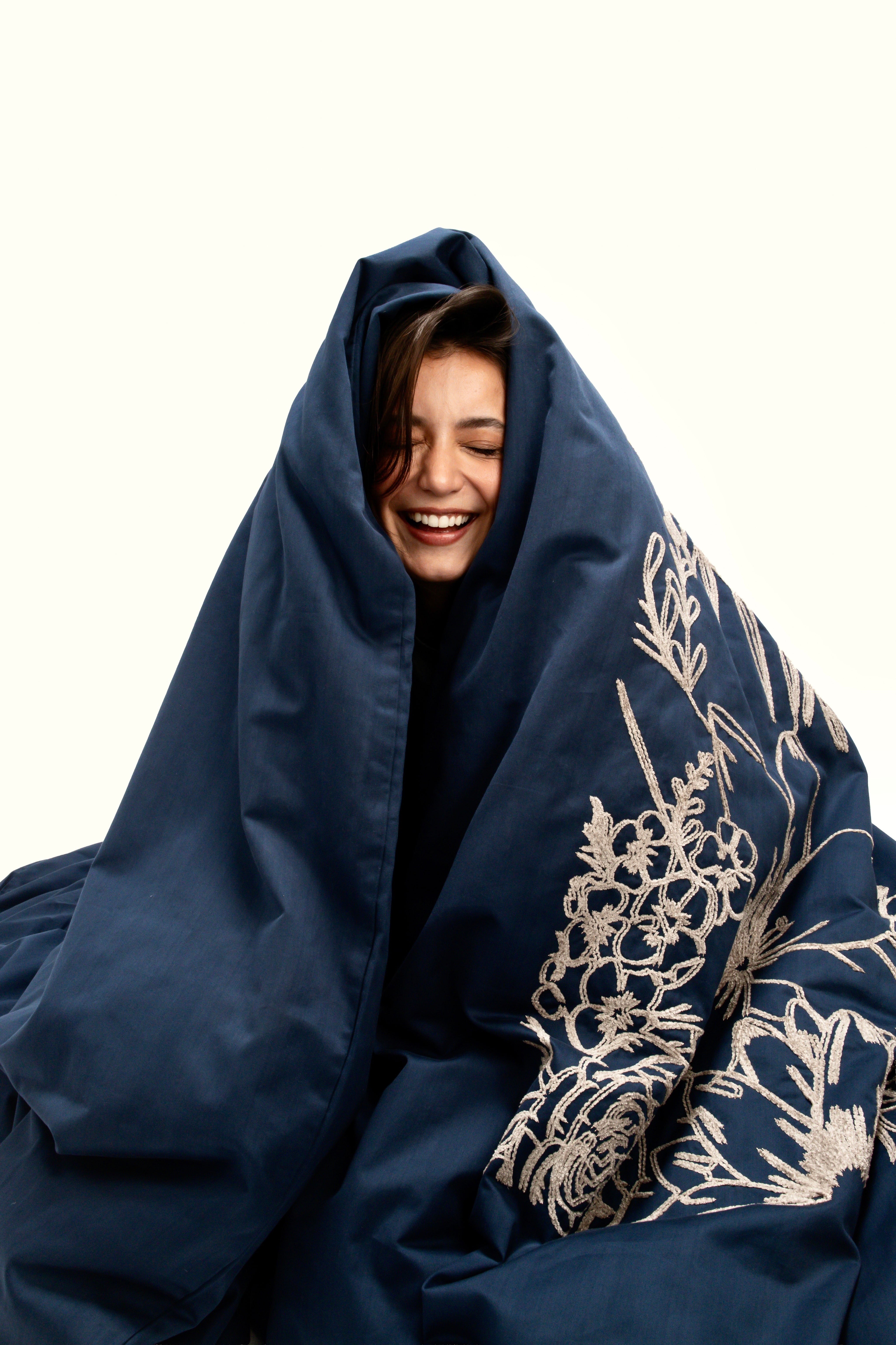 Floral Illusion Chenille Embroidered Duvet Set in Midnight Blue