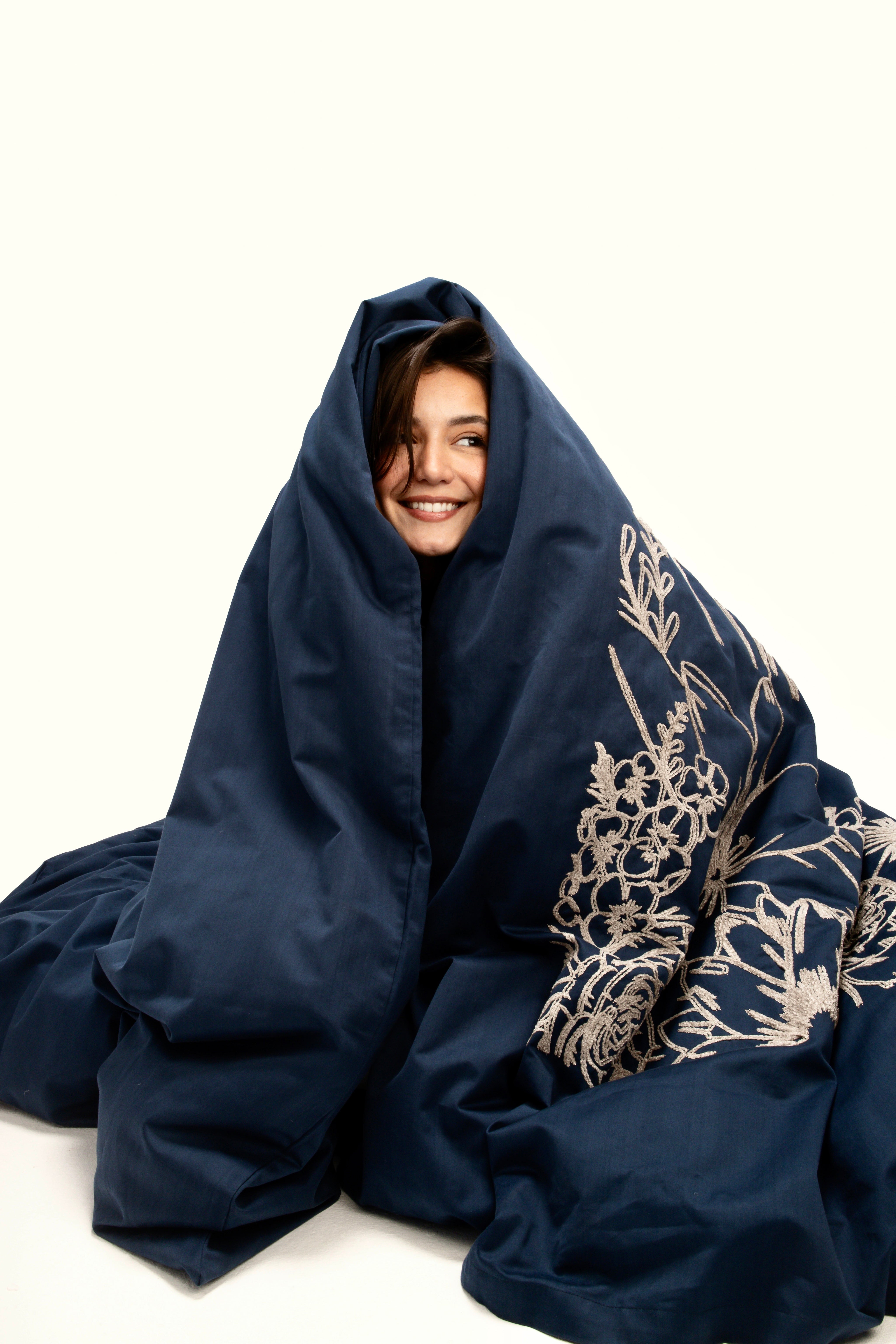 Floral Illusion Chenille Embroidered Duvet Set in Midnight Blue