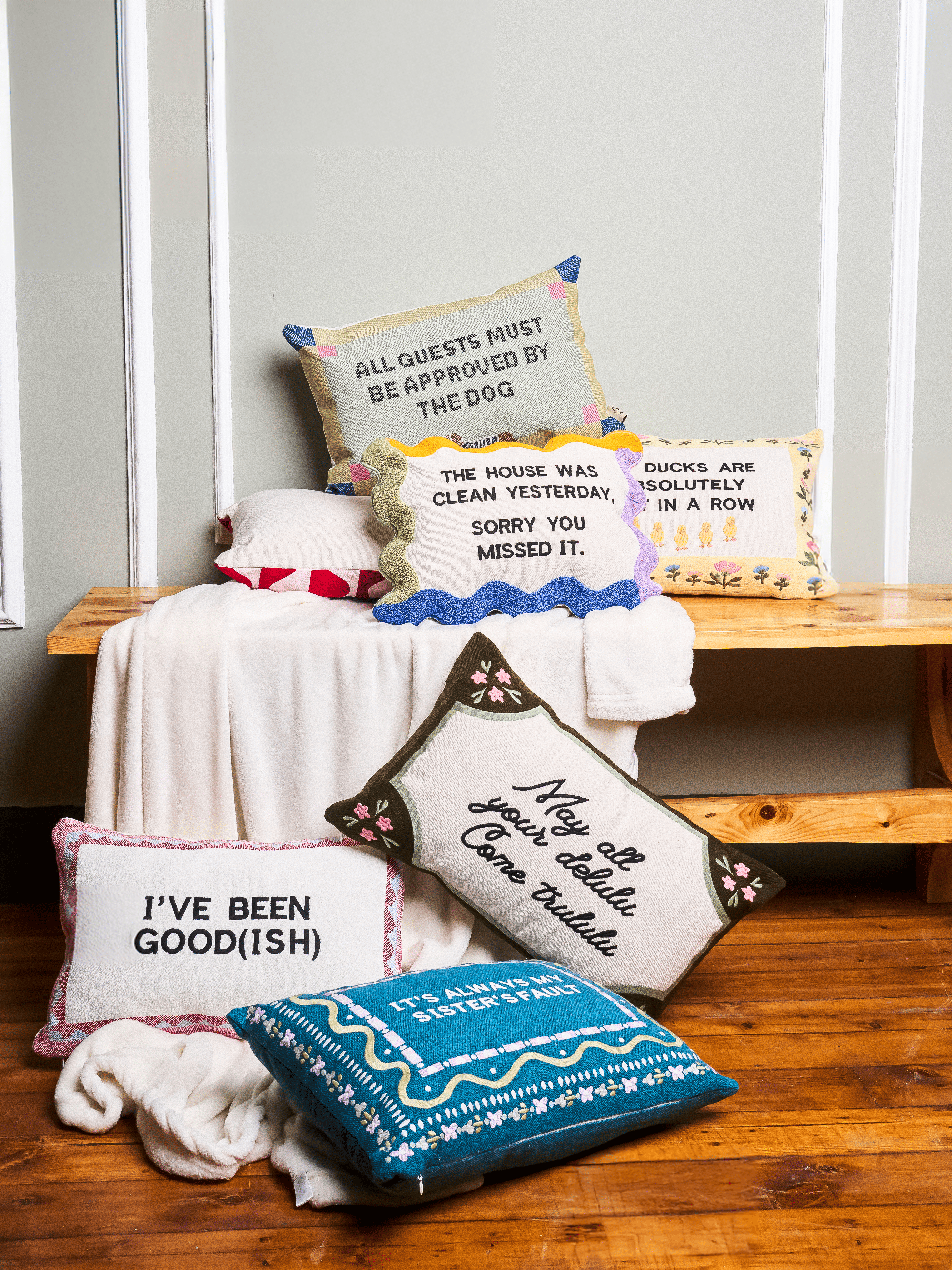 Delulu to Trululu Cushion