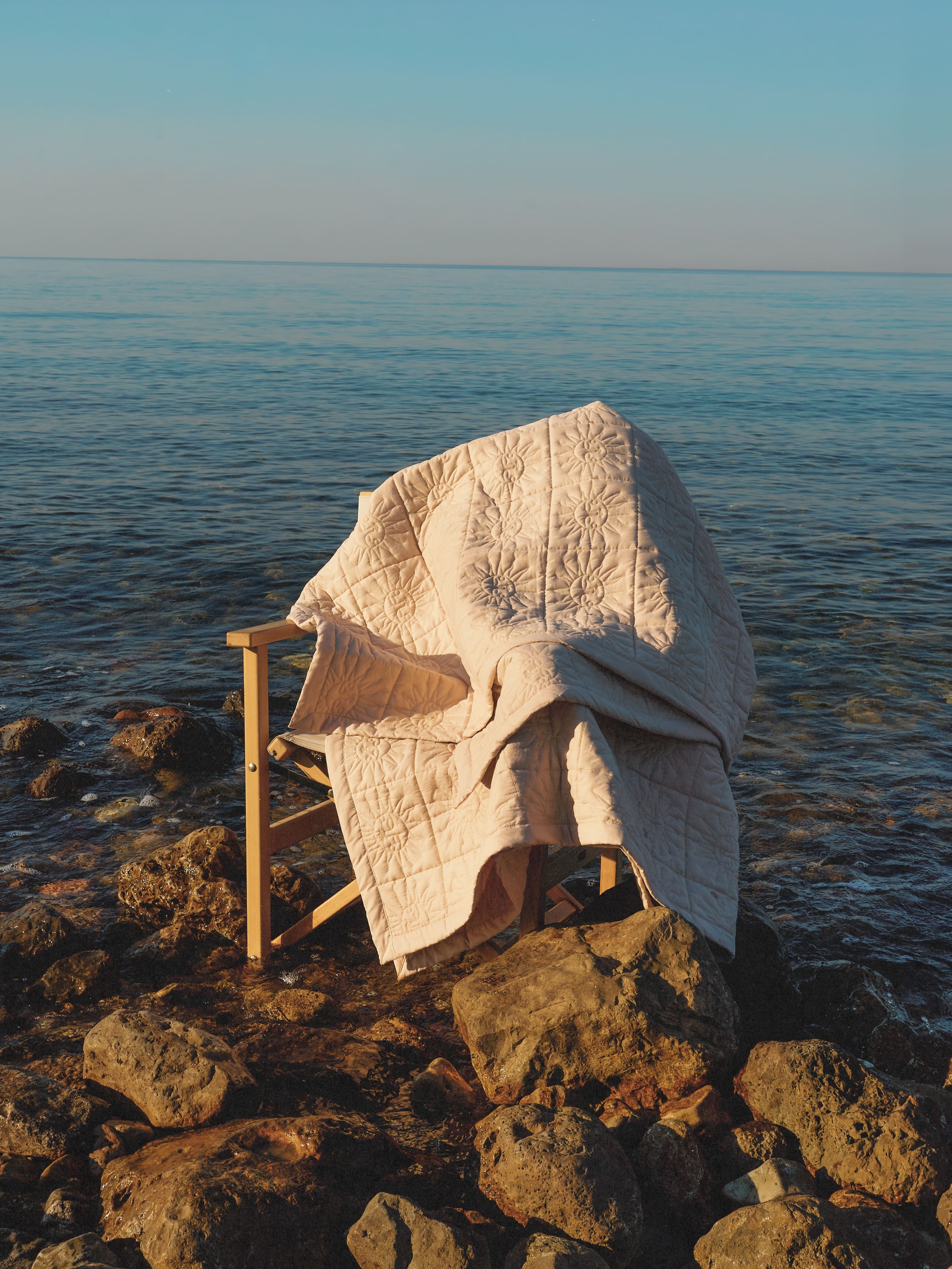 Sunshine Quilt in Offwhite
